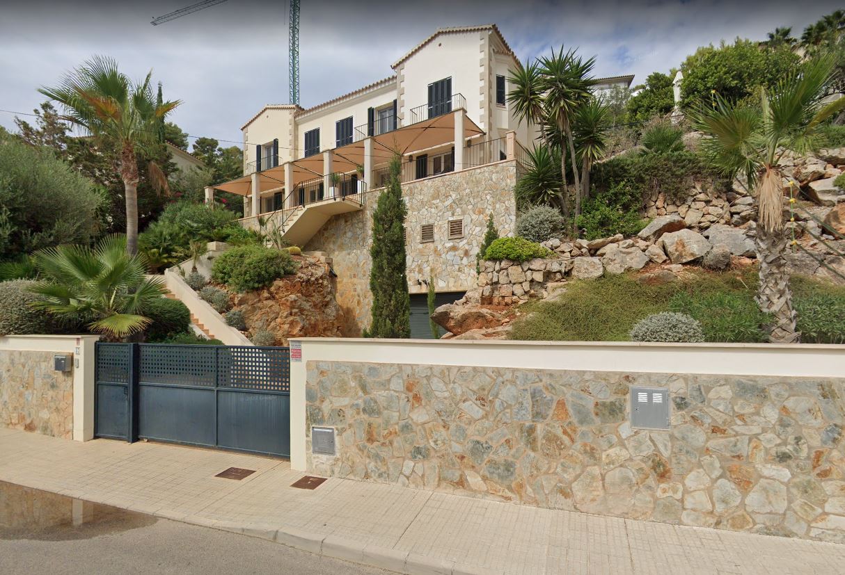 High-yield real estate investment Spain